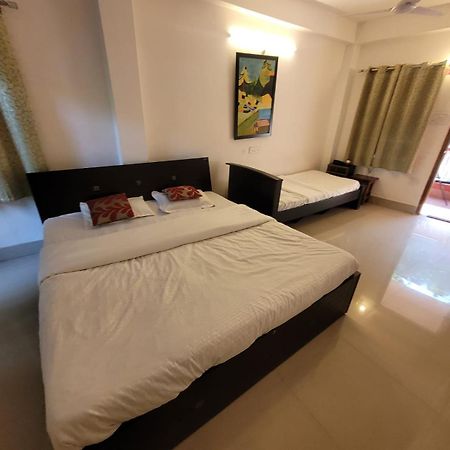 Hilltop Lodge Guwahati Cameră foto