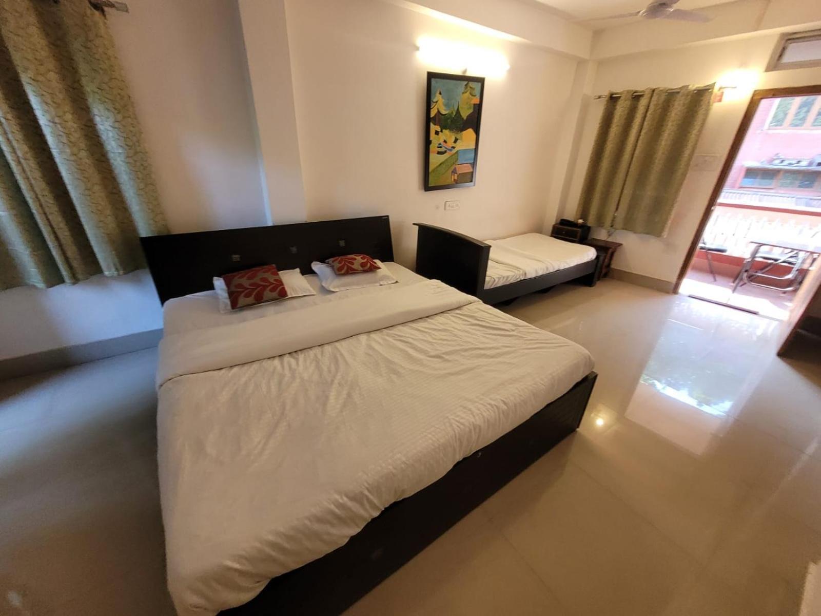 Hilltop Lodge Guwahati Cameră foto