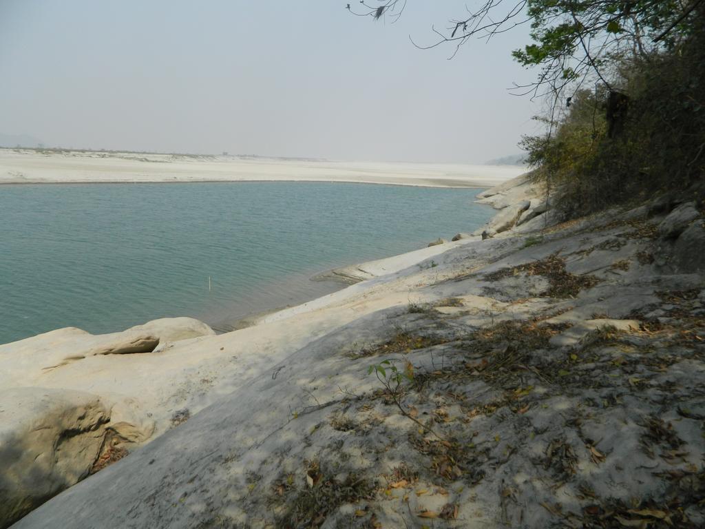 Hilltop Lodge Guwahati Exterior foto