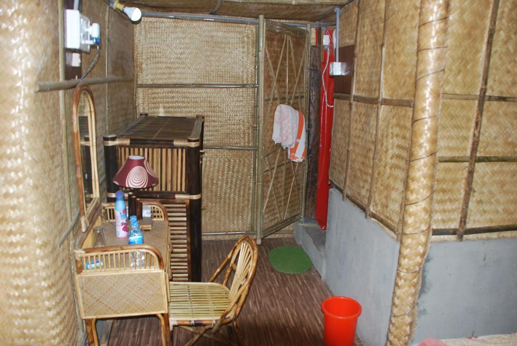 Hilltop Lodge Guwahati Exterior foto